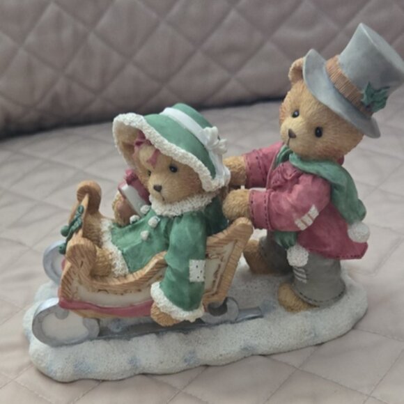 Christmas Figurine Cherished Teddies 5'' long 3'' wide 4.5" tall - Picture 1 of 9